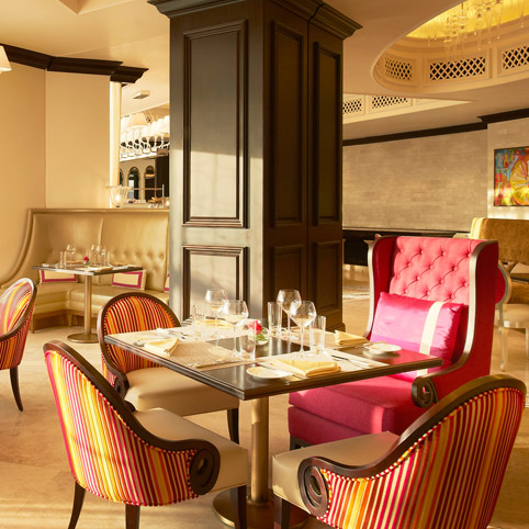 Dine at St. Regis Abu Dhabi